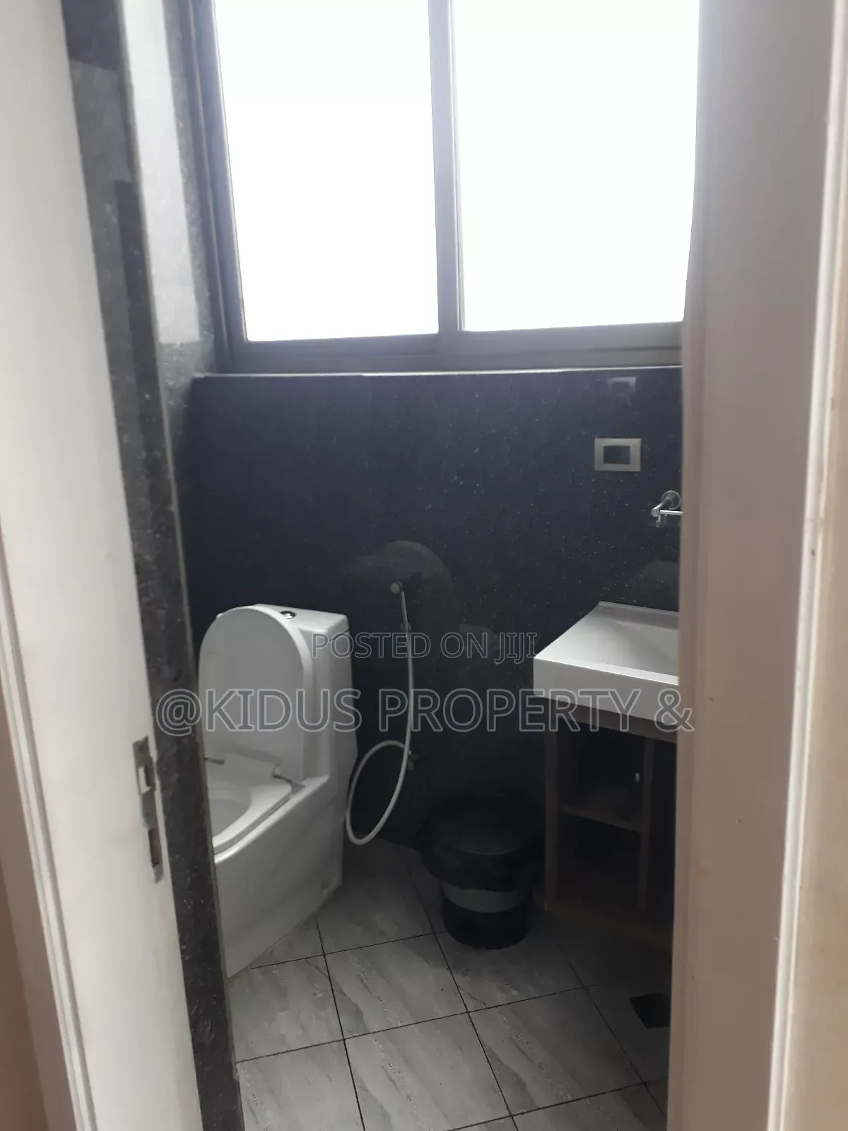 Furnished 3bdrm Apartment in Abo Vatican Embassy, Nifas Silk-Lafto