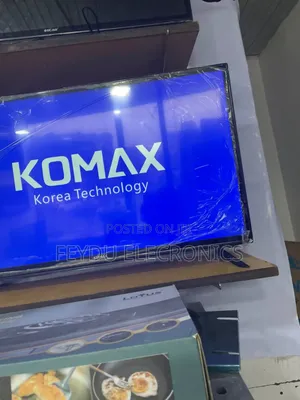 Komax 32 Inch Tv