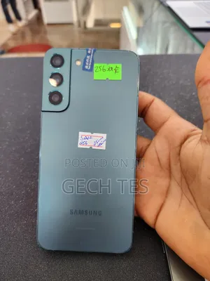 Photo - New Samsung Galaxy S22+ 5G 256 GB Black