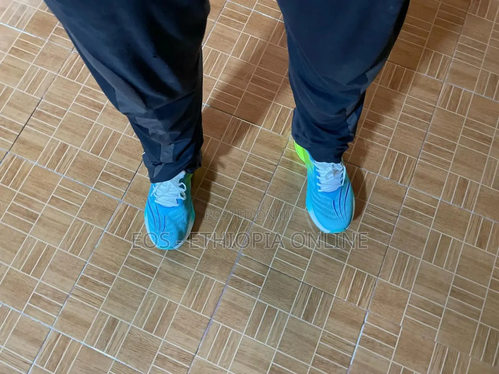 Lightweight Breathable Running Shoes, Unisex [Preorder]