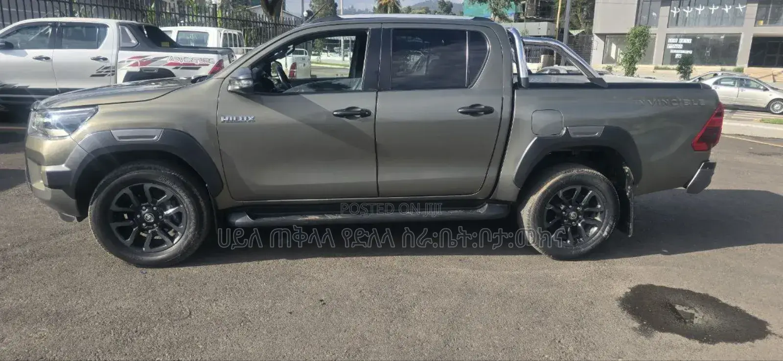 Toyota Hilux 2021 Green