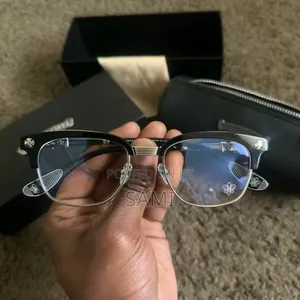 Chrome Heart Glass
