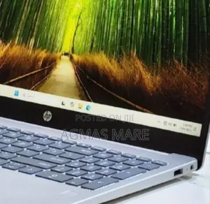 New Laptop HP Stream Notebook 8GB Intel Core I3 SSD 256GB