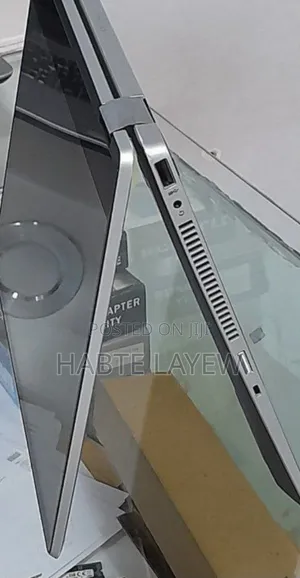 New Laptop HP Pavilion 13 X360 8GB Intel Core I5 SSD 1T