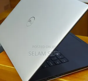 Photo - New Laptop Dell XPS 15 16GB Intel Core I5 SSD 512GB