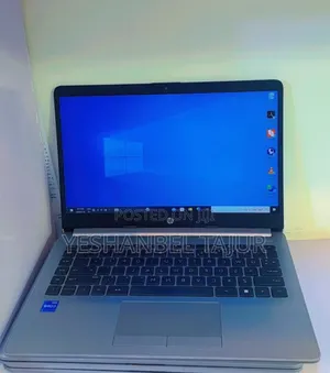 New Laptop HP Stream Notebook 8GB Intel Core I7 SSD 256GB