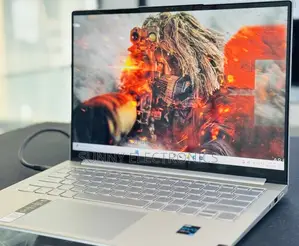 New Laptop Lenovo Lrgion 7i 16GB Intel Core I7 SSD 512GB