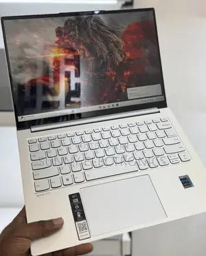 New Laptop Lenovo Lrgion 7i 16GB Intel Core I7 SSD 512GB