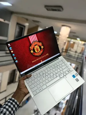 New Laptop HP Pavilion 15 16GB Intel Core I5 SSD 1T