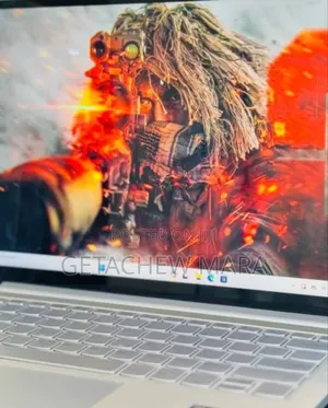 Photo - New Laptop Lenovo ThinkPad Yoga 16GB Intel Core I7 SSD 512GB