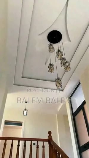 5bdrm House in Bole for sale