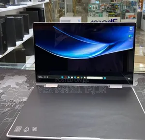 New Laptop HP Envy X2 16GB Intel Core I5 SSD 512GB