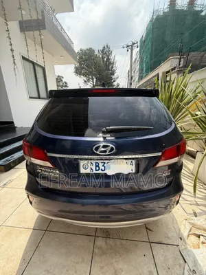 Hyundai Santa Fe 2017 Blue