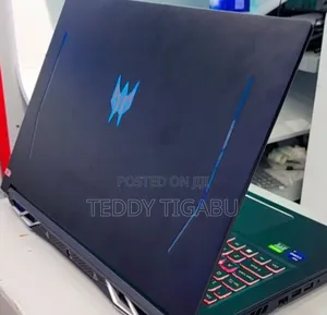 New Laptop Acer Predator Helios 300 16GB Intel Core I9 SSD 512GB