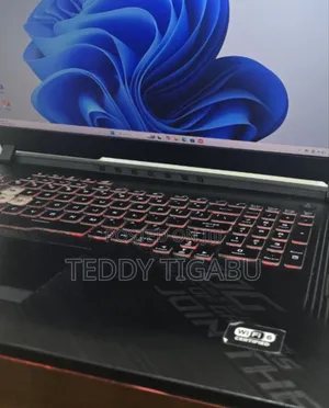 New Laptop Asus ROG Strix G15 16GB Intel Core I7 SSD 1T