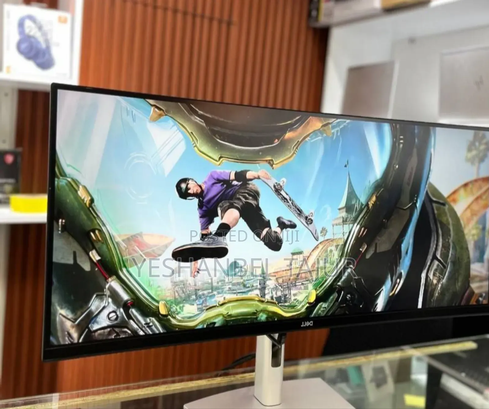 New Laptop Dell 8GB SSD 256GB