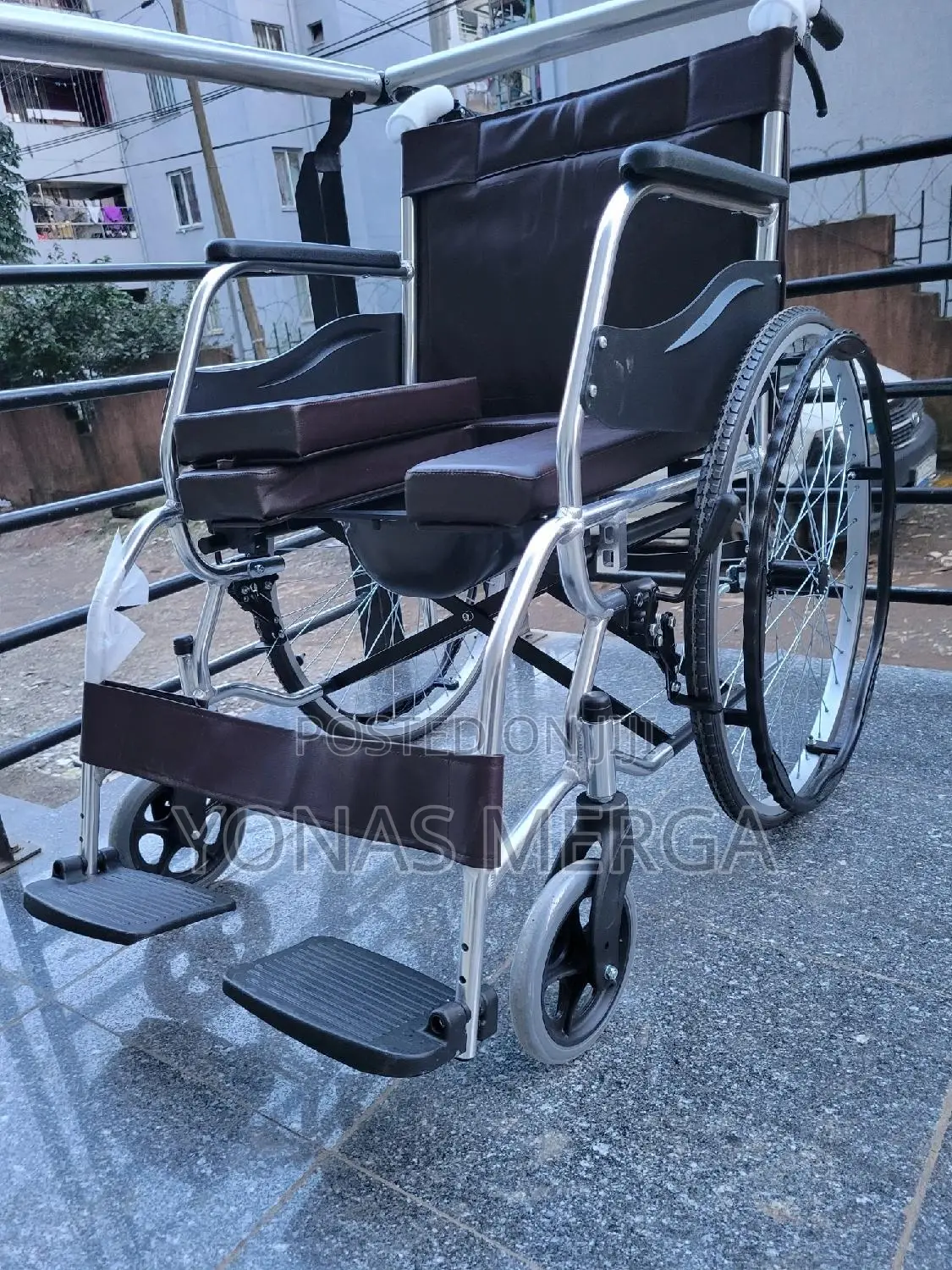Pot=Toilet Wheelchair莊𡸜wheelchair窩煚wheelchair=#Wheelchair[[]]Wilcher