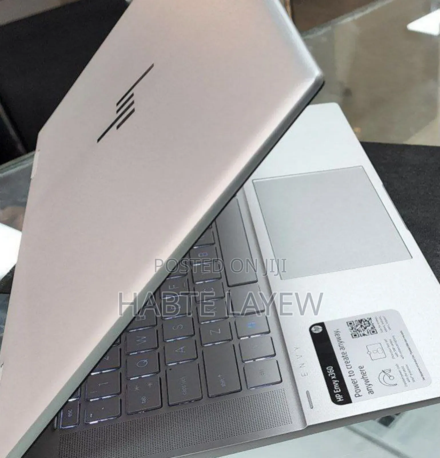 New Laptop HP Envy X360 8GB Intel Core I5 SSD 512GB