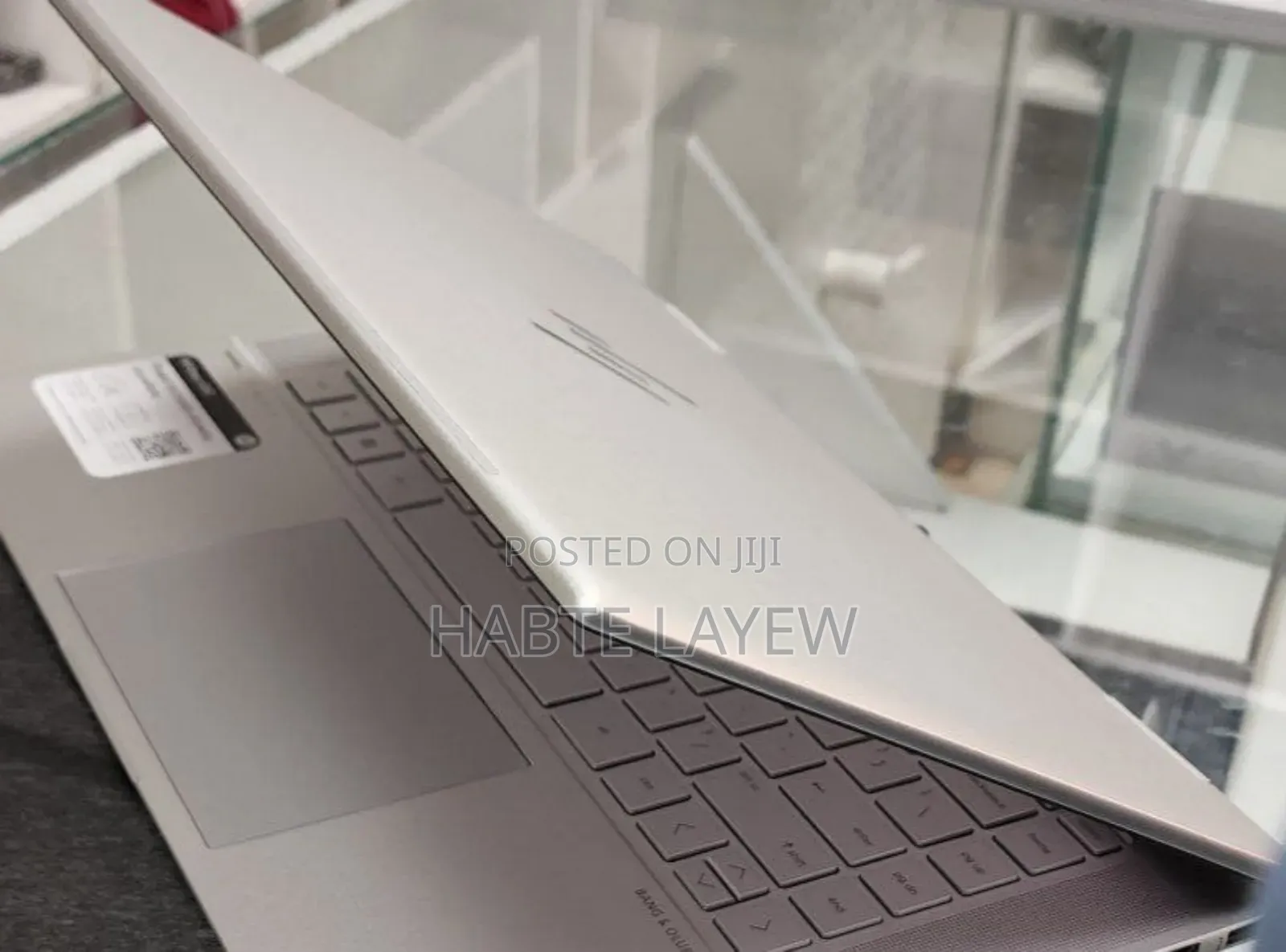 New Laptop HP Envy X360 8GB Intel Core I5 SSD 512GB