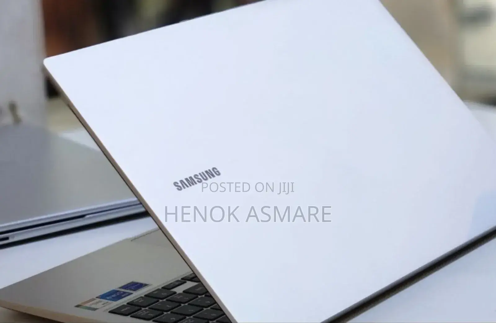 New Laptop Samsung 8GB Intel Core I5 SSD 256GB