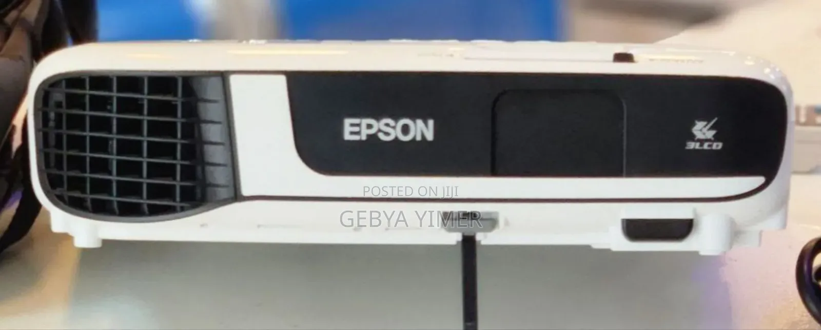 1epson Projector Model: Eb-X51 Has: Bag Remote Model Name: Eb-