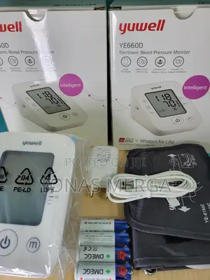 Photo - Automatic Blood Pressure Monitor塞奇bp Monitor容糊blood Measurement凹十bpm