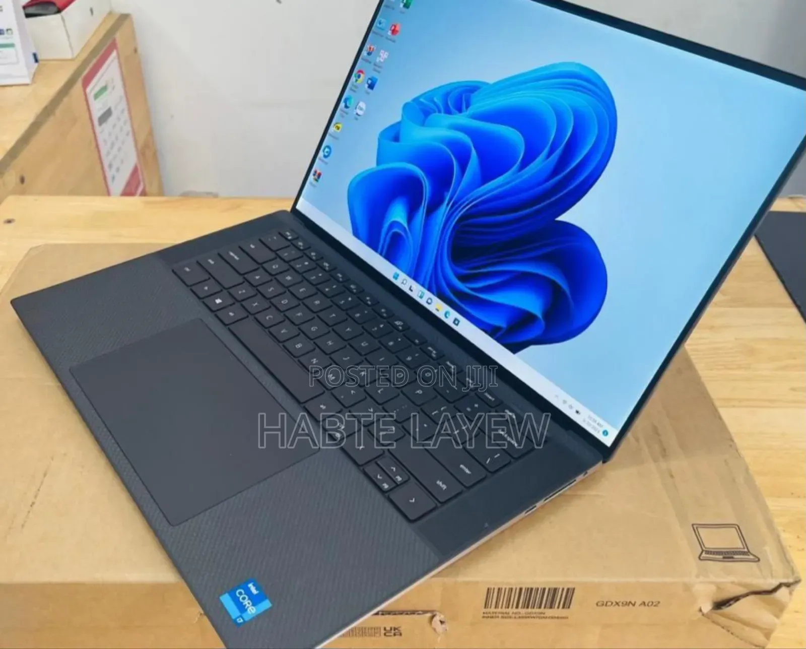 New Laptop Dell Inspiron 15 32GB Intel Core I9 SSD 1T