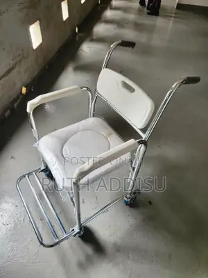 Photo - Commode Wheelchair段子wheelchair Commode𧙕了wheelchair Commode猴wheelchair