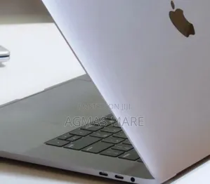 New Laptop Apple MacBook Pro 2019 32GB Intel Core I9 SSD 1T