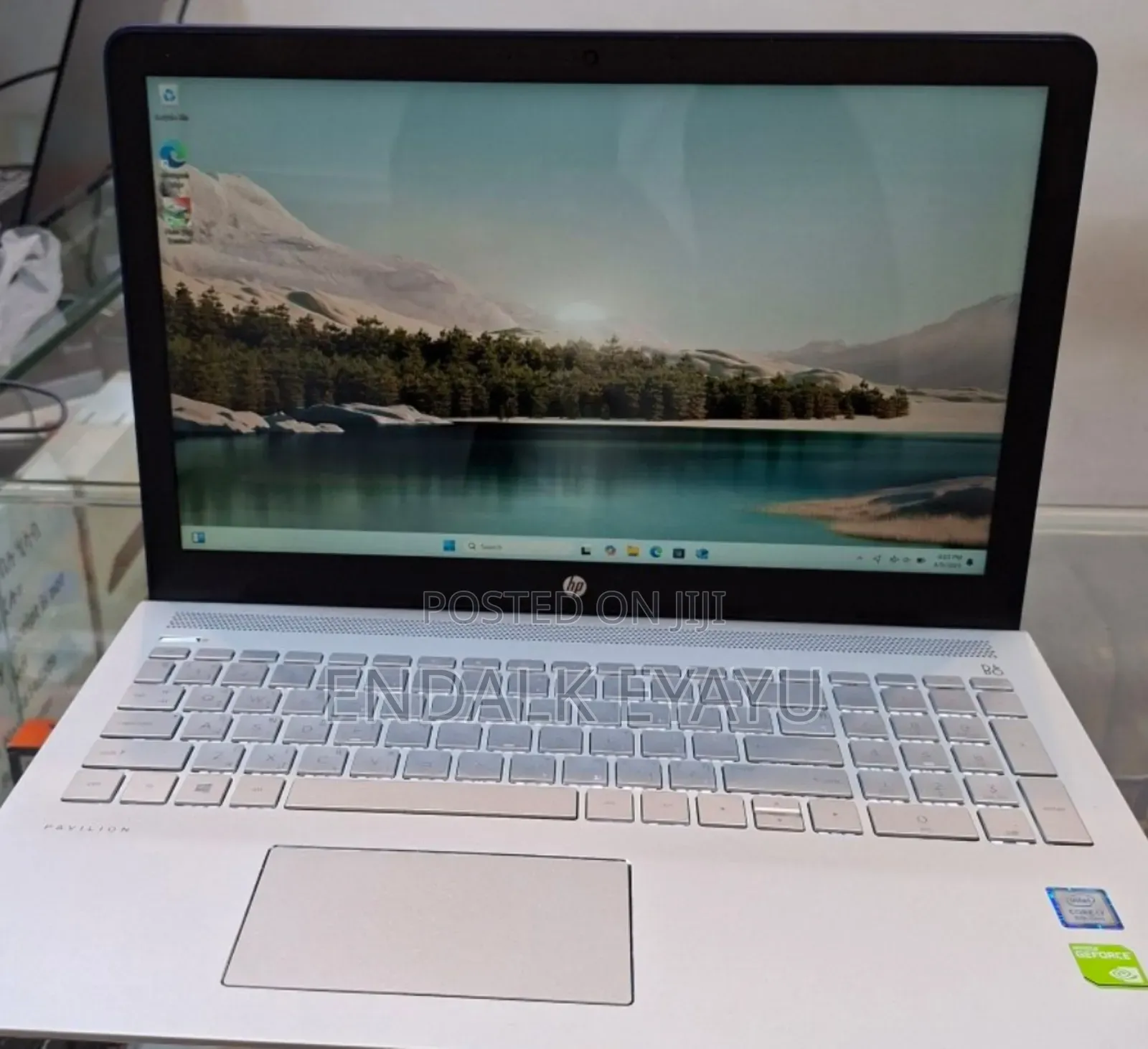 New Laptop HP Pavilion 15 8GB Intel Core I7 HDD+SSD 256GB