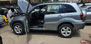 Toyota RAV4 2005 Blue