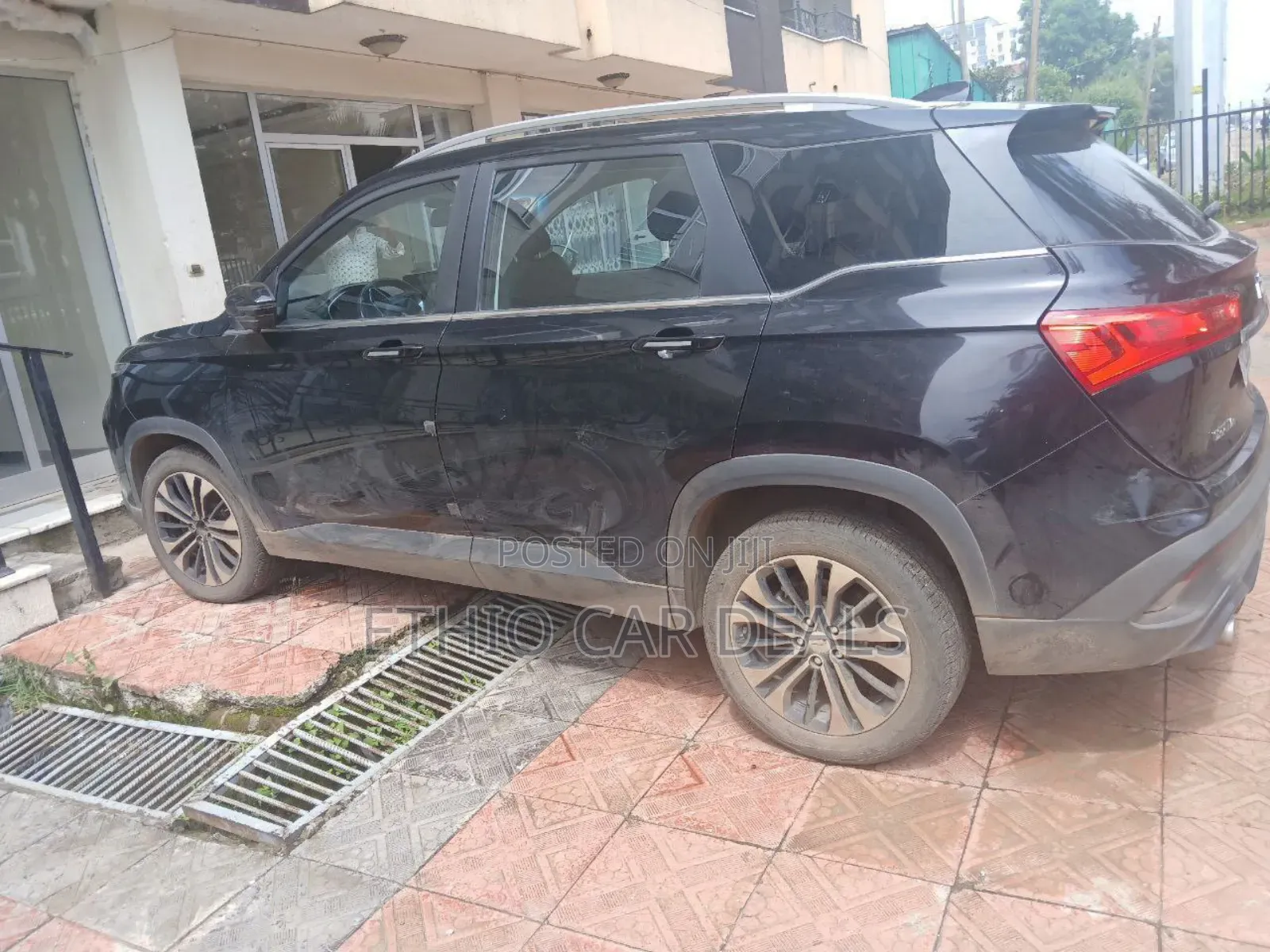 Chevrolet Captiva 2022 Black