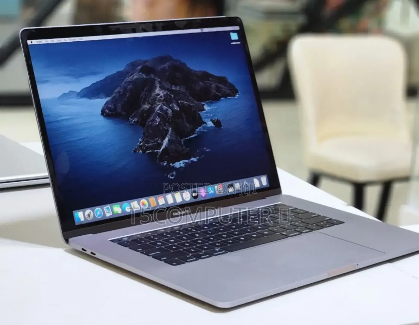 New Laptop Apple MacBook Pro 2019 32GB Intel Core I9 SSD 1T