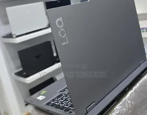 New Laptop Lenovo LOQ 15ARP9 24GB AMD Ryzen 5 SSD 512GB