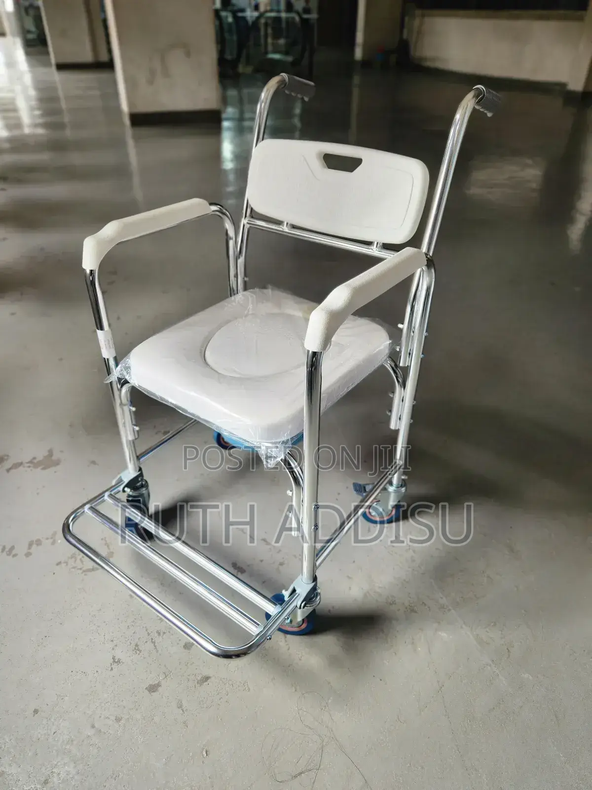 Wheelchair先去commode Wheelchair网不commode Wheelchair死後commode Wheelchair