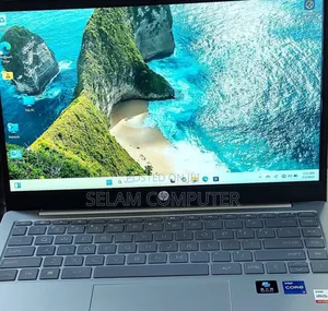 New Laptop HP Stream Notebook 16GB Intel Core I7 SSD 1T