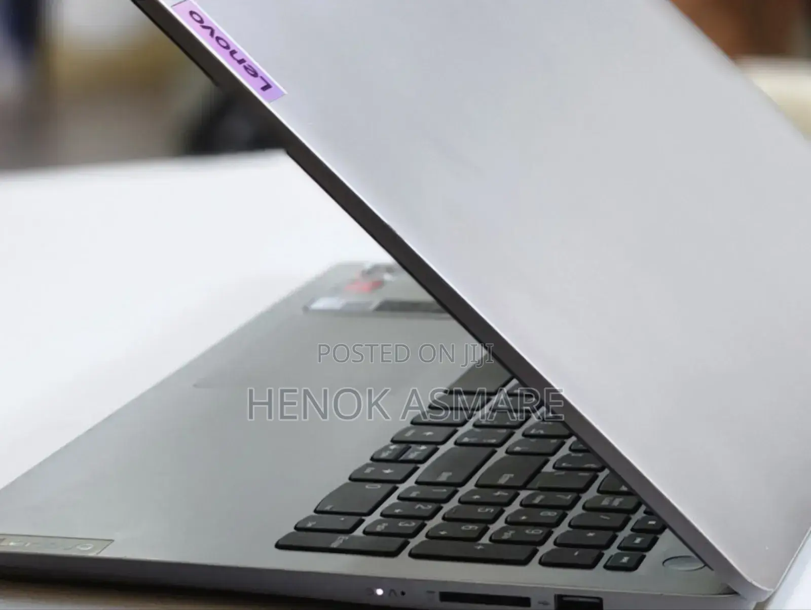 New Laptop Lenovo Ideapad 3 8GB AMD Ryzen 5 SSD 512GB