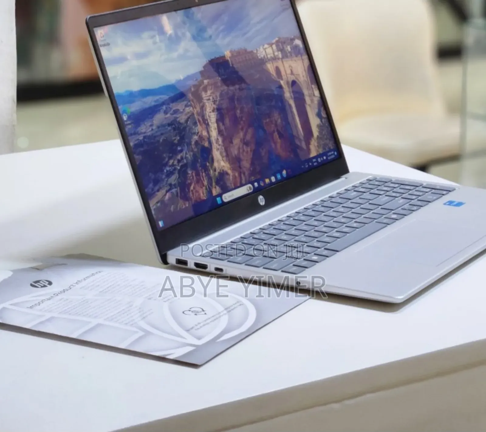 New Laptop HP Stream Notebook 8GB Intel Core I3 SSD 256GB