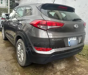 Hyundai Tucson 2018 Brown