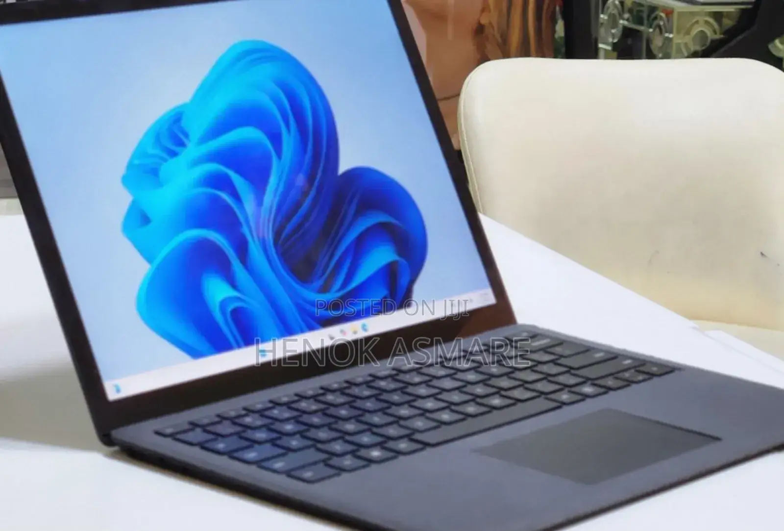 New Laptop Microsoft Surface 16GB Intel Core I7 SSD 512GB