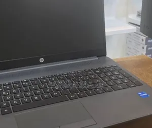 New Laptop HP Stream Notebook 8GB Intel Core I5 SSD 1T