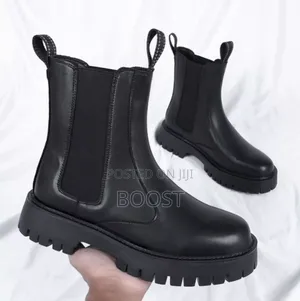 Photo - Men's Chelsea Boots - Limited Offer