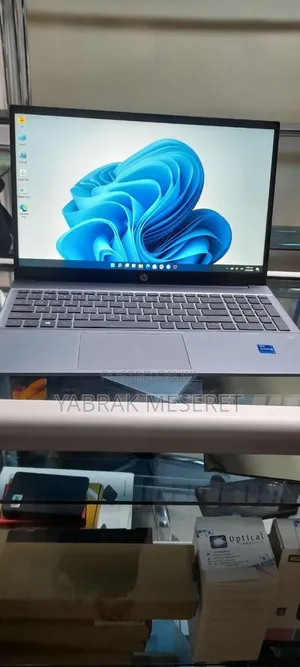 Photo - New Laptop HP Pavilion 15 8GB Intel Core I7 SSD 512GB