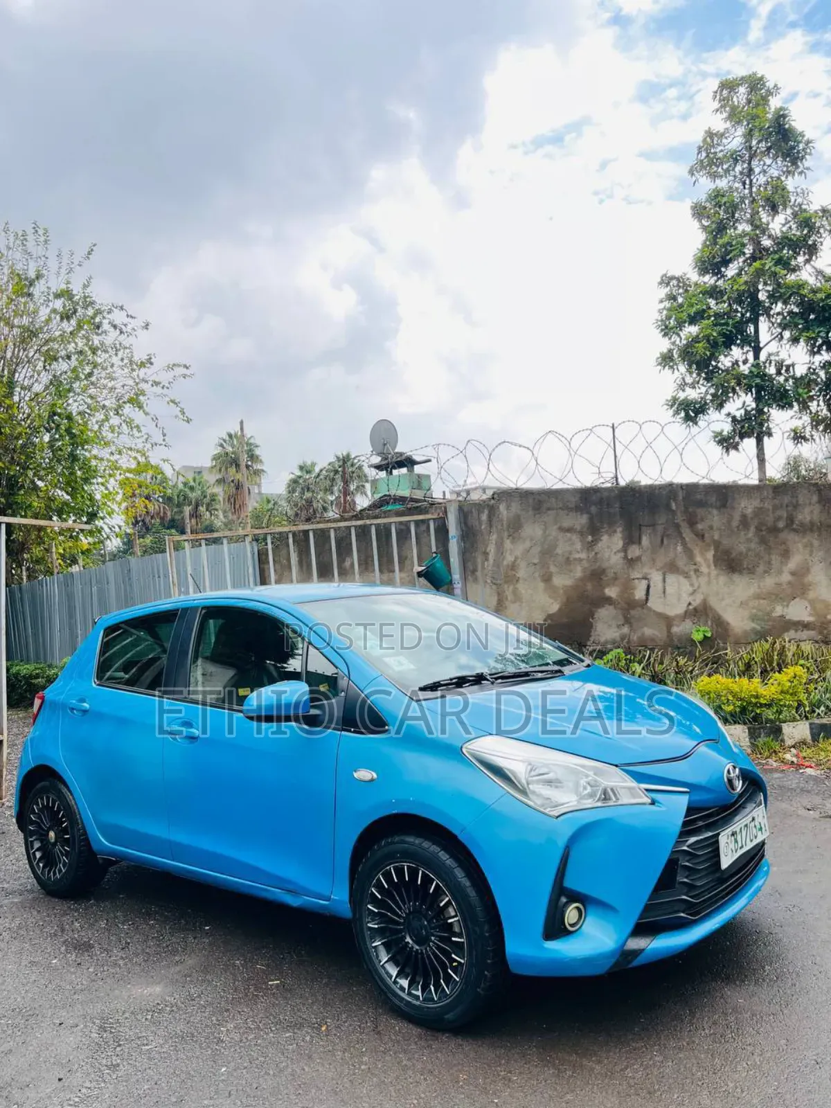 Toyota Yaris SE Hatchback 5dr 2018 Blue
