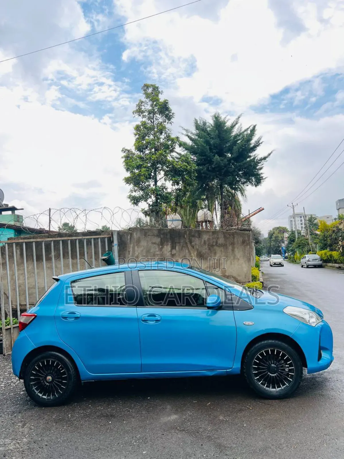 Toyota Yaris SE Hatchback 5dr 2018 Blue