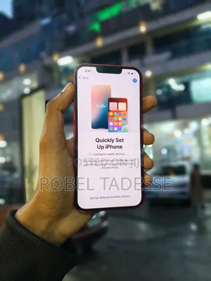 Apple iPhone 13 128 GB Red