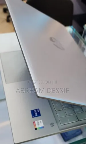 New Laptop HP Pavilion 15 8GB Intel Core I7 SSD 512GB