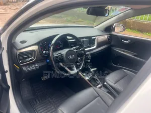 Kia Stonic 2020 White