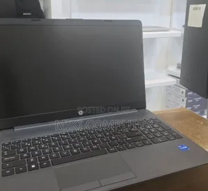 New Laptop HP Stream Notebook 8GB Intel Core I5 SSD 1T