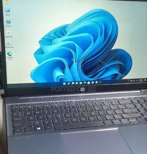 New Laptop HP Pavilion 15 8GB Intel Core I7 SSD 512GB